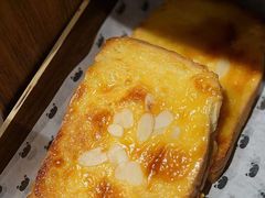 -沁屋面包店(人民东路店)