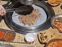 -姜胖胖韩式自助烤肉(光明万达店)