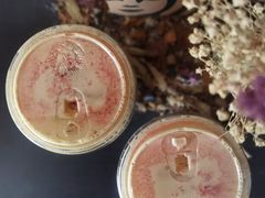玫瑰花流冻拿铁-星巴克(新达汇三林店)