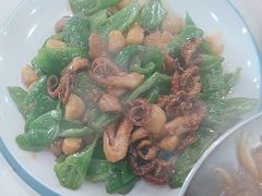 -李哥海鲜烧烤家常菜(孔雀城店)