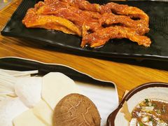 -艺林烤肉城(光明店)