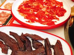 -毛辣果·贵州红酸汤牛肉火锅(西单店)