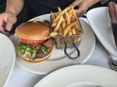 beef&nbsp;burger-四季餐厅