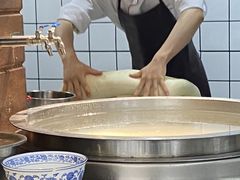 -吾穆勒蓬灰牛肉面·清真(北滨河中路店)
