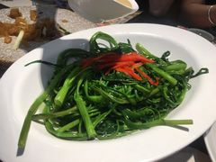 捞起椒丝腐乳通菜（超）-虾饺妹·粤式手工点心(水荫路店)
