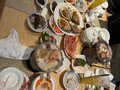 -雍和会海鲜姿造自助(湖东路店)