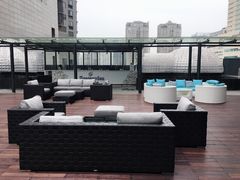 -异次元·LIGHT HOUSE·美食酒廊·休闲露台