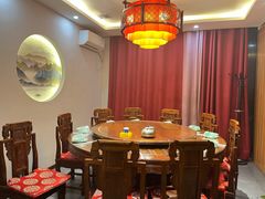 包厢-满堂春特色餐馆