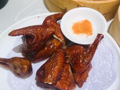 中山妙龄乳鸽-十二粤味·顺德菜·烧鹅点心(五四广场店)