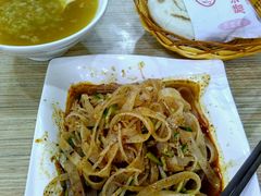 -焦记老潼关肉夹馍(东五路店)