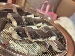 -围炉肉舍•炭烤活鳗•丹东海鲜烤肉(步行街店)