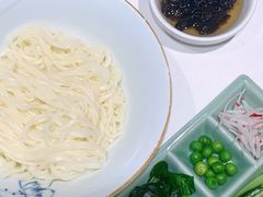 老北京炸酱面-唐廊烤鸭店(工体店)