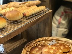 -沁屋面包店(人民东路店)