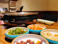 -明洞阿姨·韩式酱蟹烤肉·创意料理(三元桥店)