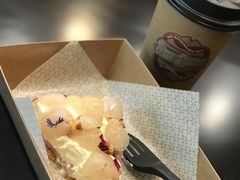 -Pie Bird(新闸路店)