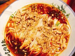 骨汤肉丝米粉-常樂屋·常德米粉(青年路店)