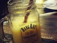 -Dang restaurant (patong phuket)
