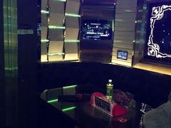 -温莎KTV(珠江路店)