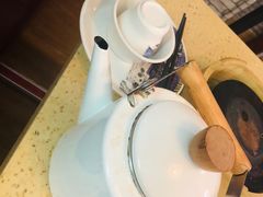 -芳村榕树头叹佬鸡煲(体育西店)