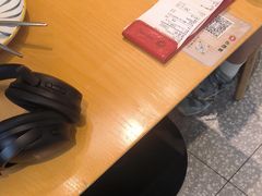 -必胜客(WOW昙华林店)