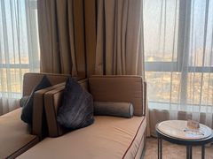 -中山利和希尔顿酒店
