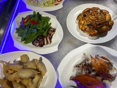 -侬佳蒸菜馆(听潮店)