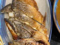 蒜香鲈鱼-鲁菜根·泰山菜(普照店)