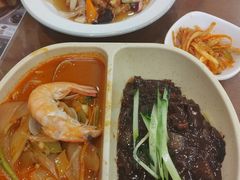 -贵宾庄炸酱面·韩式料理(高区店)