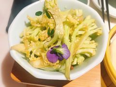 -韵秋荷(宝山龙湖天街店)