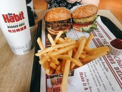 -The Habit Burger Grill 哈比特汉堡(复兴soho店)