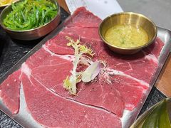 -何发发和牛烧肉·鳗鱼榴莲放题自助(乐峰广场店)