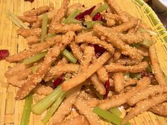 -黄泥岗·地道湖北菜(奥特莱斯店)