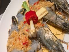-雍容荟帝王蟹活龙虾展台自助(IFS黑金店)
