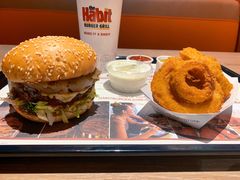 -The Habit Burger Grill 哈比特汉堡(复兴soho店)