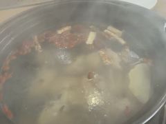 -濠轩阁特色生蚝火锅(水湾路店)