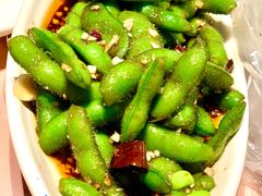 -肥肥虾庄·金牌油焖大虾(汉街SKP店)