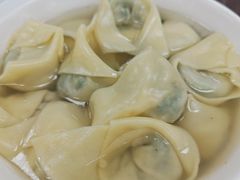 高汤菜肉馄饨-常州糕团店(北大街新世纪商城店)
