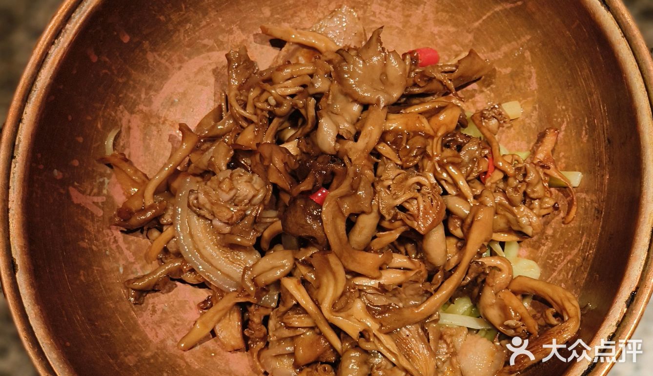 这肉饼样子不咋地 味道超惊喜