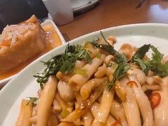 -隔壁老王·家常云南菜(花巷店)