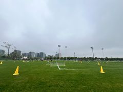 -Riverside河畔少儿足球培训(前滩店)