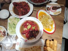 -叶派龙虾•招牌香辣蟹·海鲜(中海国际店)