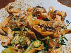 -东来菜馆•手抓海鲜家常菜•海鲜锅贴(鸽子窝店)