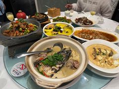 -河畔春天时尚餐厅