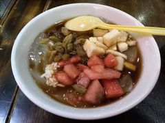 什果冰粉-张氏宽窄巷成都名小吃(茂业百货华强北店)