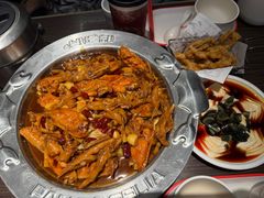 -胖哥俩肉蟹煲(梅溪步步高店)