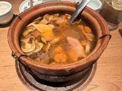 鲜菌土鸡锅-一坐一忘云南菜(三里屯店)