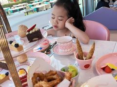 -水桶王国主题餐厅·聚会·生日派对·亲子活动·家庭套餐(亚龙湾希尔顿店)