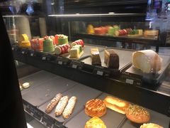 -星巴克(杭州西湖银泰1F店)