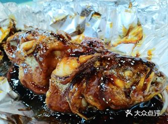 筋饼也是早餐一大特色，是一种很筋道的面饼类似烙饼