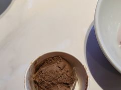 -何师傅美蛙鱼头(汉街店)